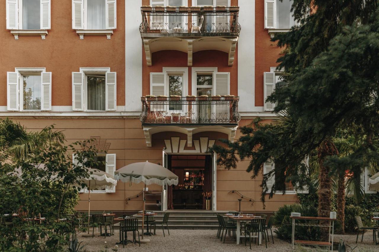 Parkhotel Mondschein, A Member Of Design Hotels Bolzano Bagian luar foto