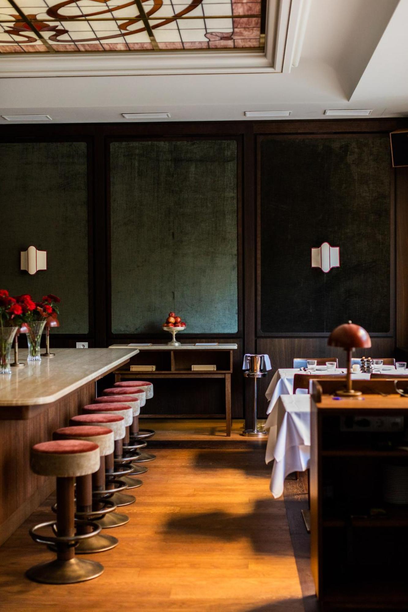 Parkhotel Mondschein, A Member Of Design Hotels Bolzano Bagian luar foto